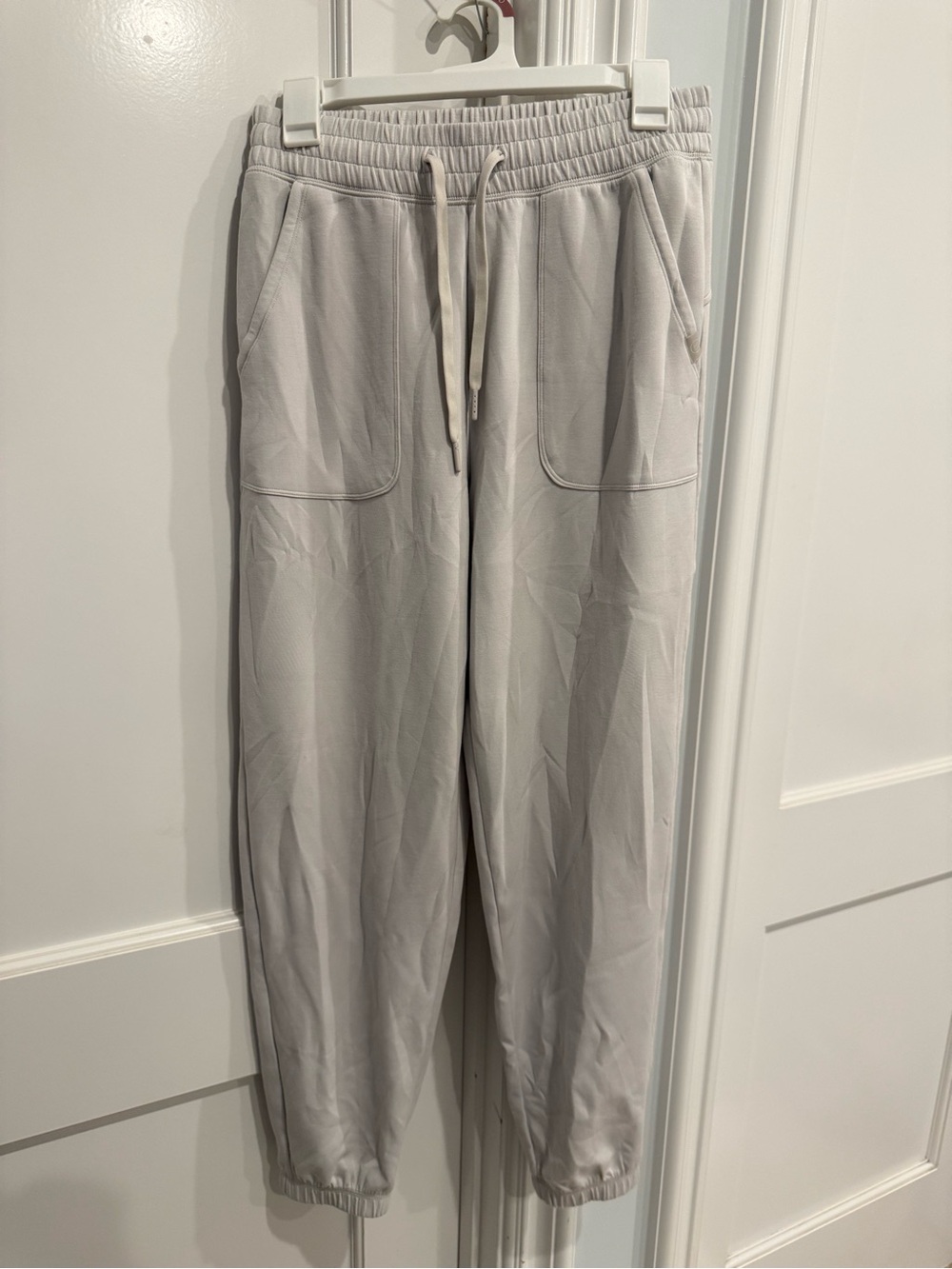 Gilly Hicks Light Gray Drawstring Joggers